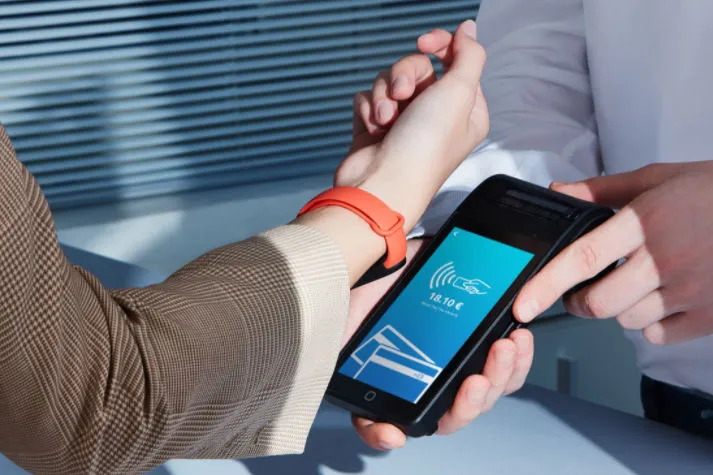 Mi Smart Band 6 NFC – płatności zbliżeniowe dostępne w Europie!