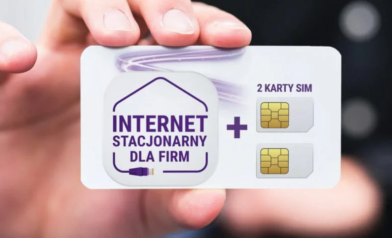 Nowa oferta Play dla firm. 50 zł za dwie karty SIM i internet stacjonarny