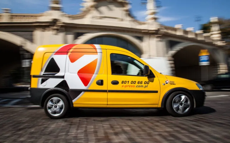 Allegro stawia na dostawy tego samego dnia i przejmuje firmę kurierską X-press Couriers