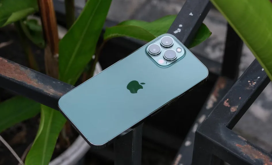 Plus: możliwość wymiany na najnowszy iPhone co 2 lata