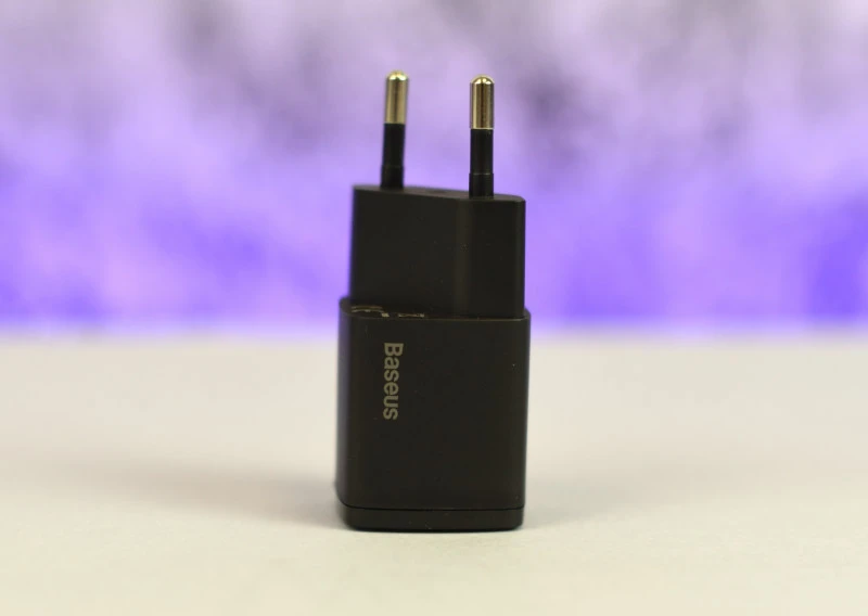 BASEUS 1C 20W 06