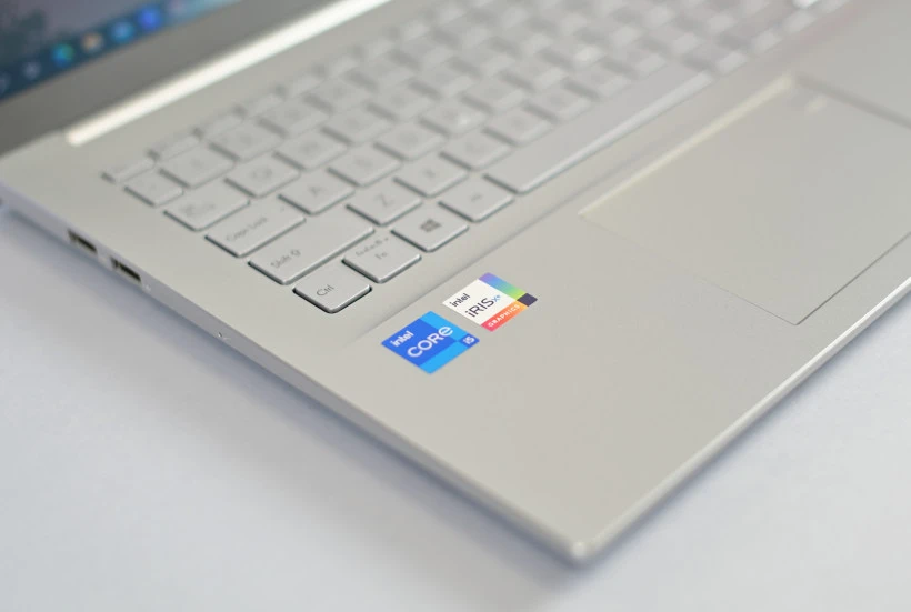 Asus VivoBook 15 K513 OLED 13