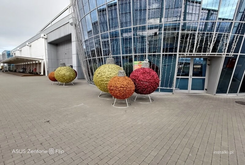 Test i porównanie ASUS ZenFone 8 i ZenFone 8 Flip