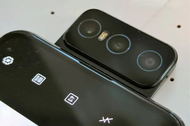 Test i porównanie ASUS ZenFone 8 i ZenFone 8 Flip