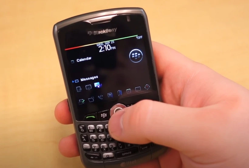 BlackBerry Curve 8330