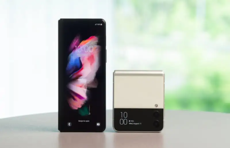 Ludzie pokochali składane smartfony