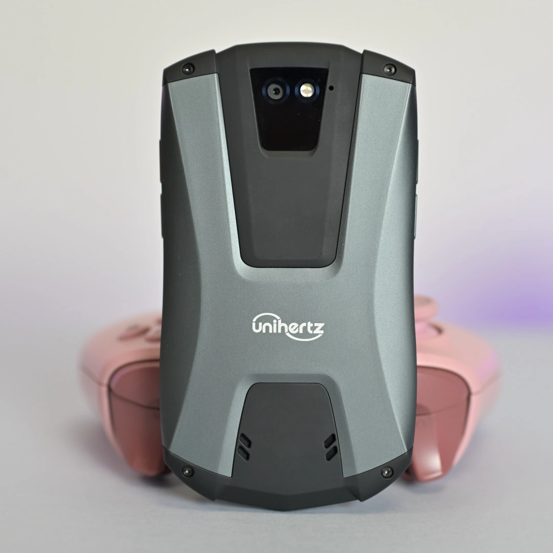 Unihertz Titan Pocket 11