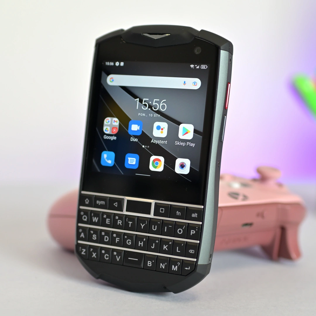 Unihertz Titan Pocket 12