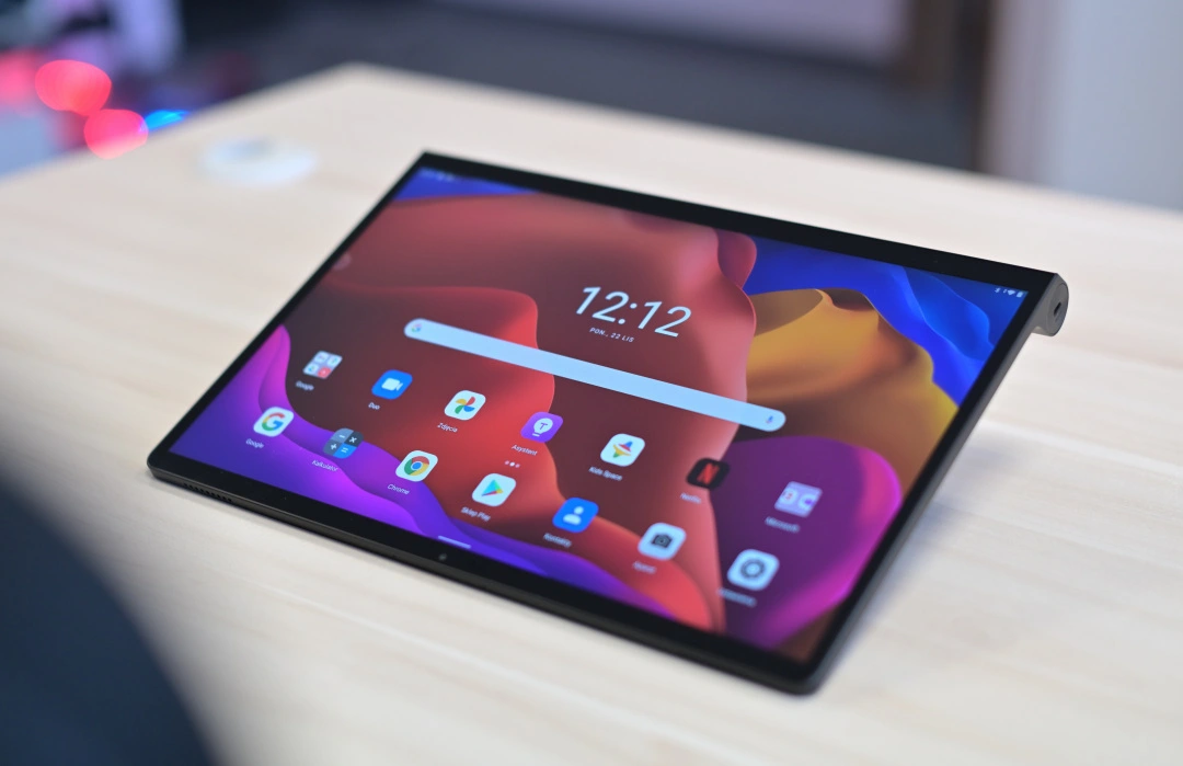 Lenovo Yoga Tab 13 06