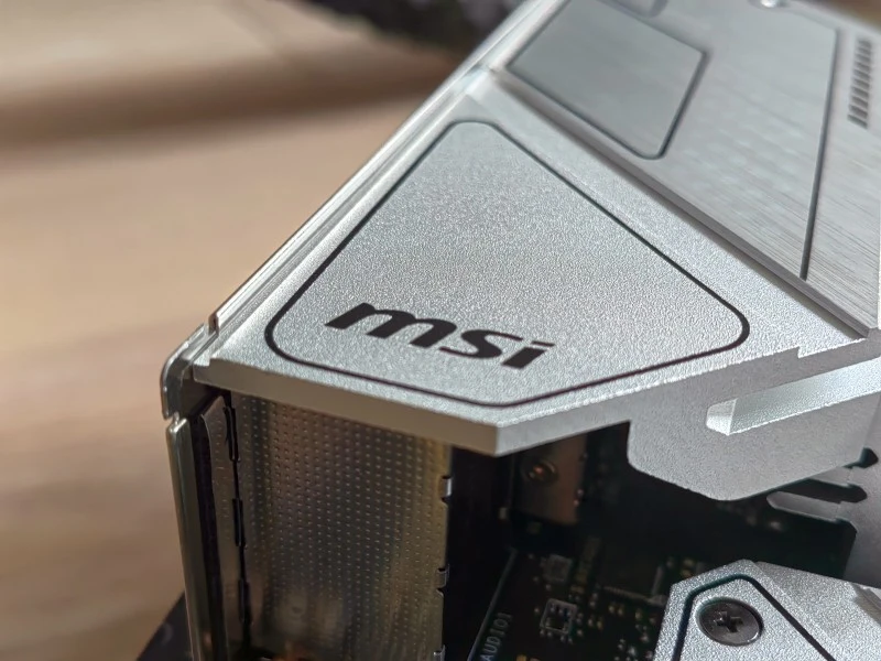 MSI MAG b660m mortar 4