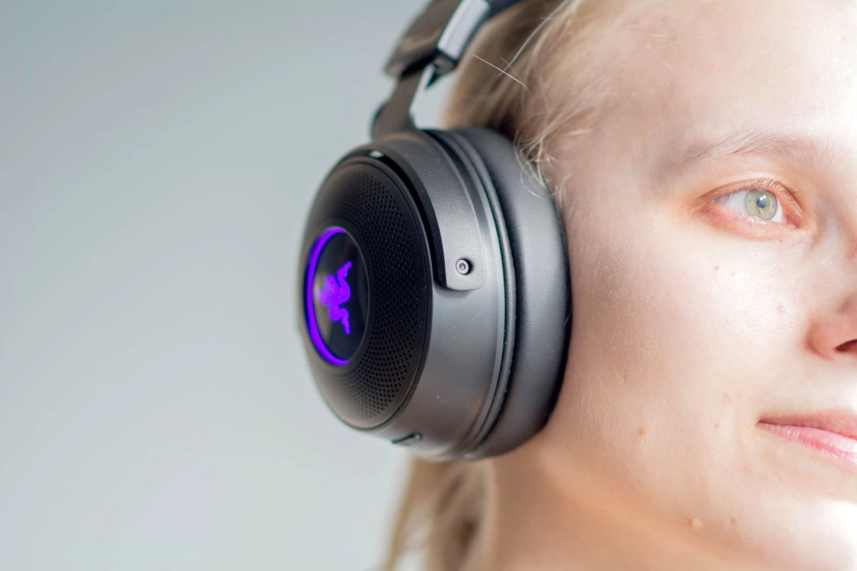 Razer Kraken V3 Pro 2