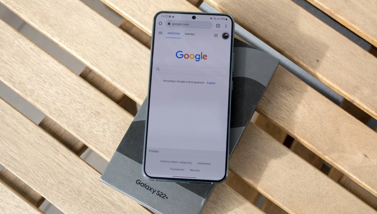 Samsung Galaxy S22 Plus 21