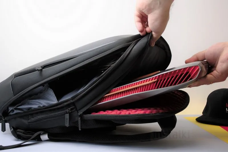 Lenovo Y Gaming Armored Backpack 2