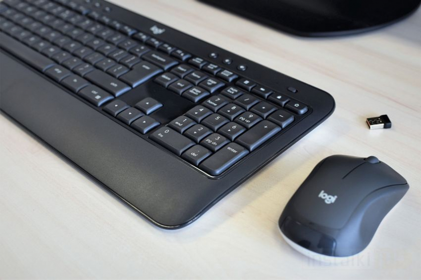 Logitech MK540 Advanced 1