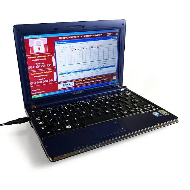 laptop z wirusami za 1.3 mln dolarów 2