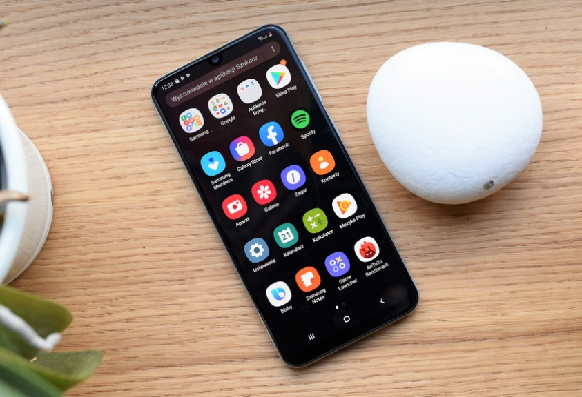 Samsung Galaxy A50 11