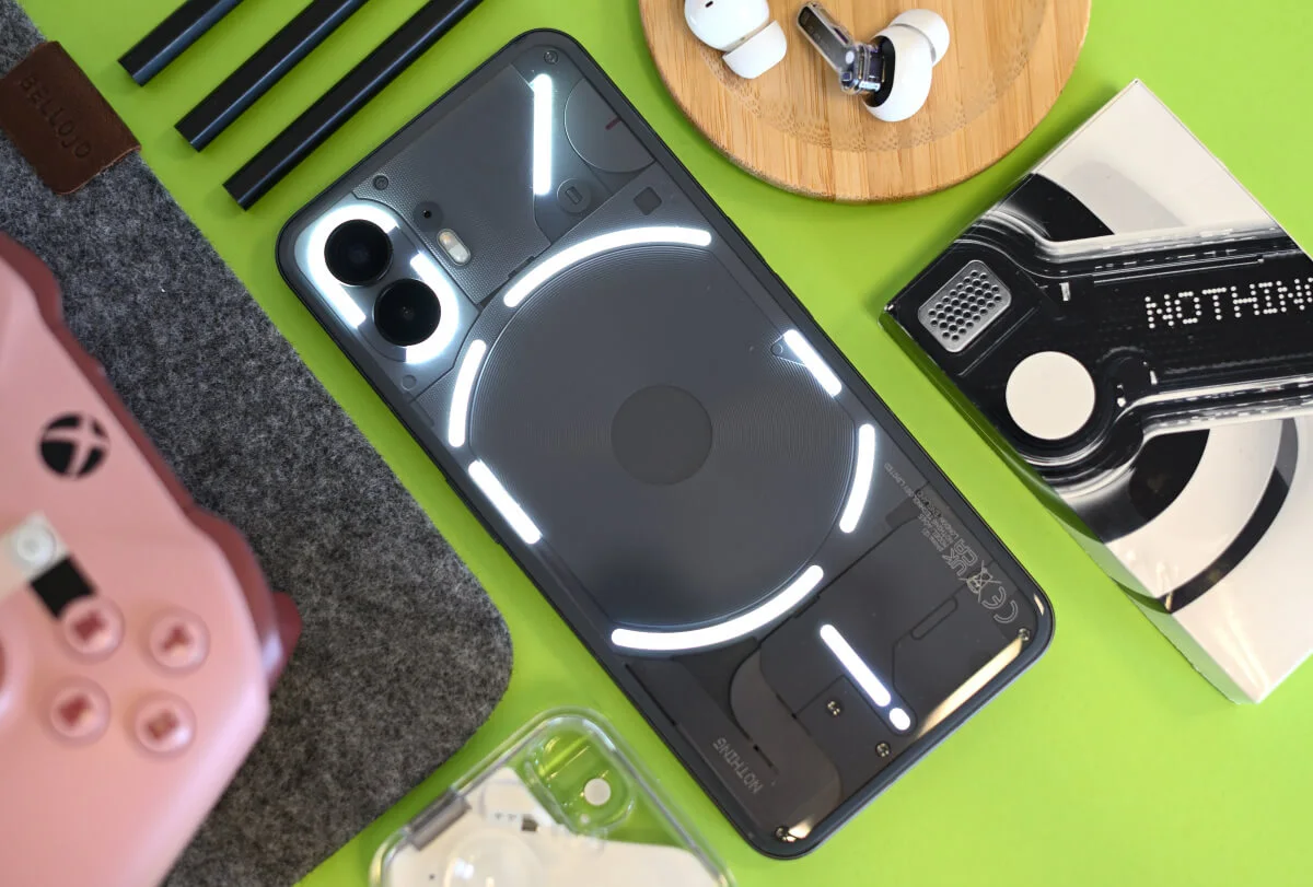Nothing Phone 212