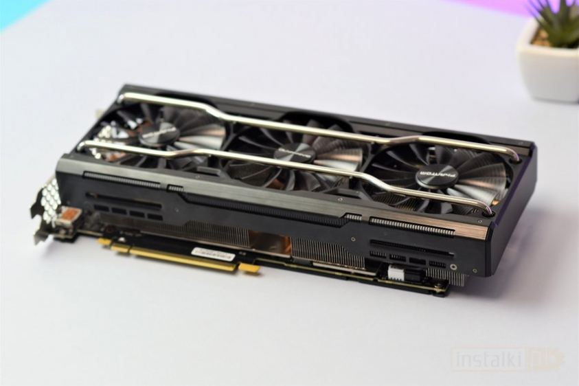 Gainward GeForce RTX 2060 SUPER 1