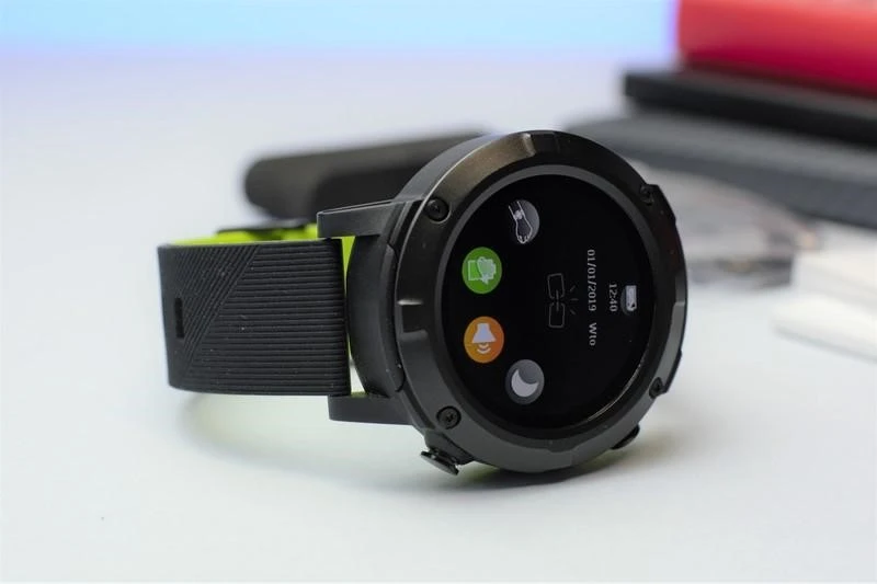 Motus AMOLED recenzja 9