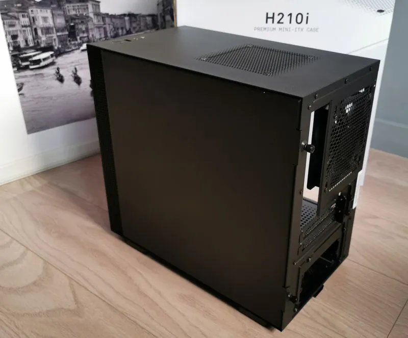 NZXT H210i recenzja 16