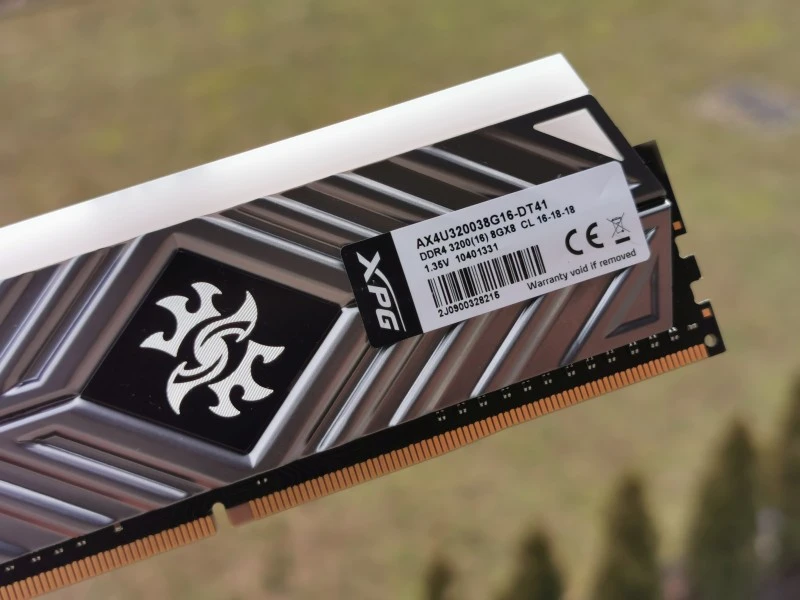 Adata XPG Spectrix D41 12