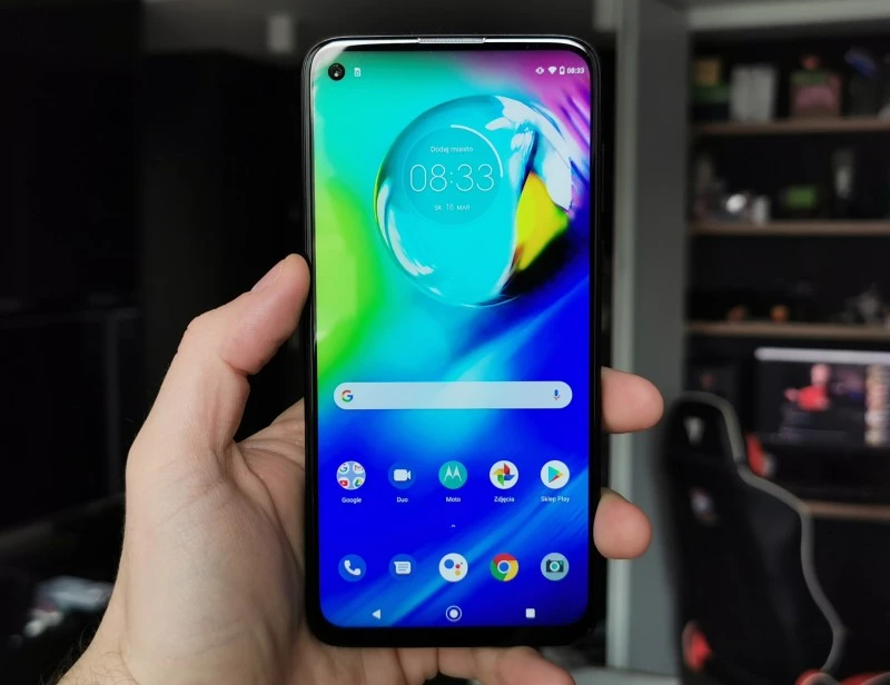 Moto G8 Power recenzja 1