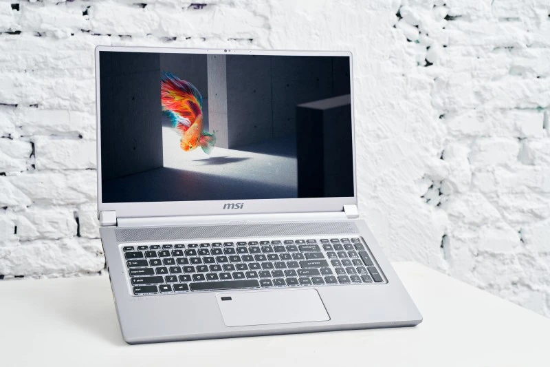 MSI Creator 17