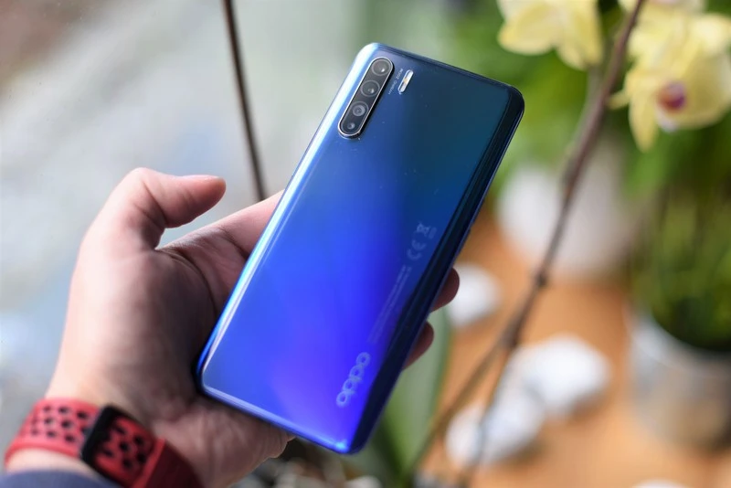 Oppo Reno 3 4