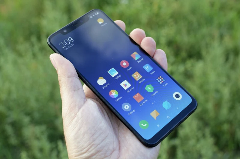 Mi 8