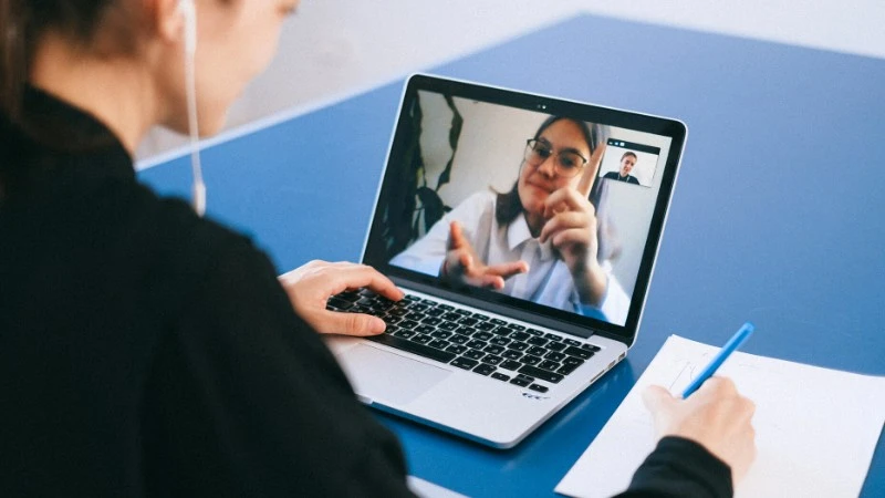 skype