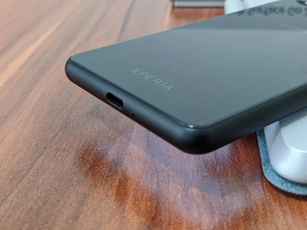 SonyXperia10MarkII 20200713 160902 Średni