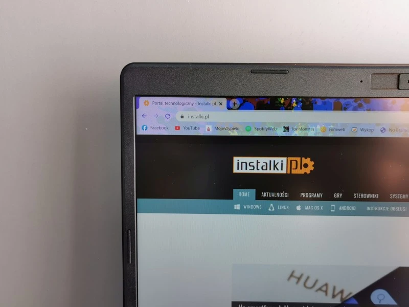 Acer TravelMate P2 17