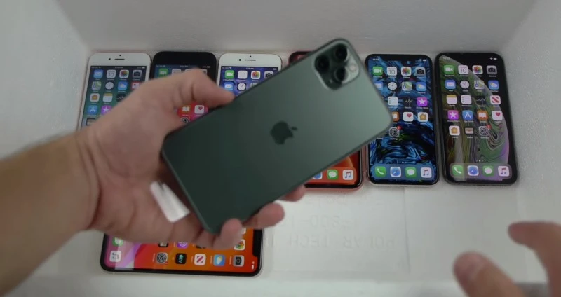 iphone cola