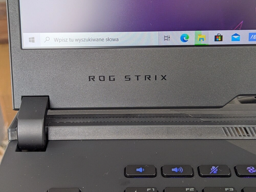 asus rog rog strix g732LXS20200807 094241 Niestandardowy