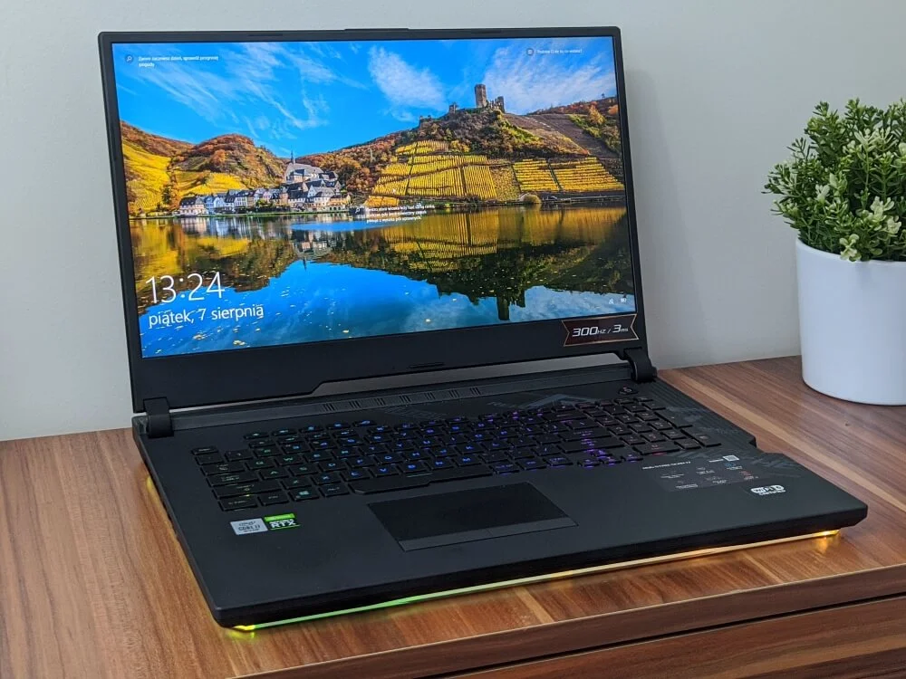 asus rog rog strix g732LXS20200807 132422 Niestandardowy