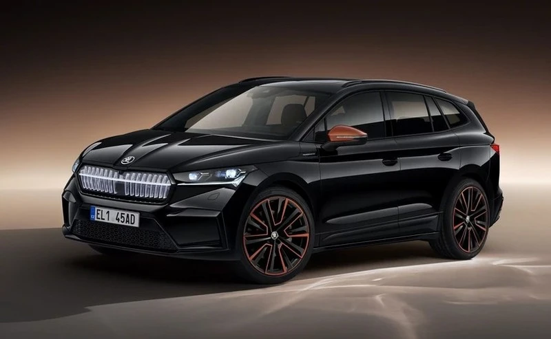 Skoda Enyaq iV czarna