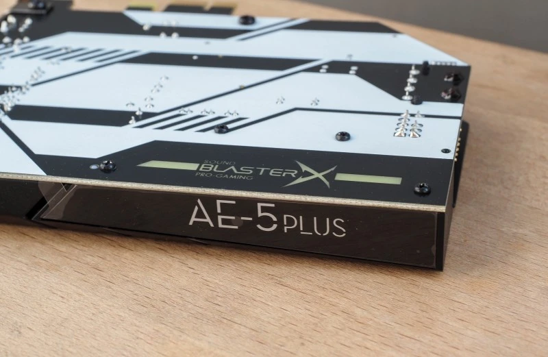 Creative AE-5 Plus 7