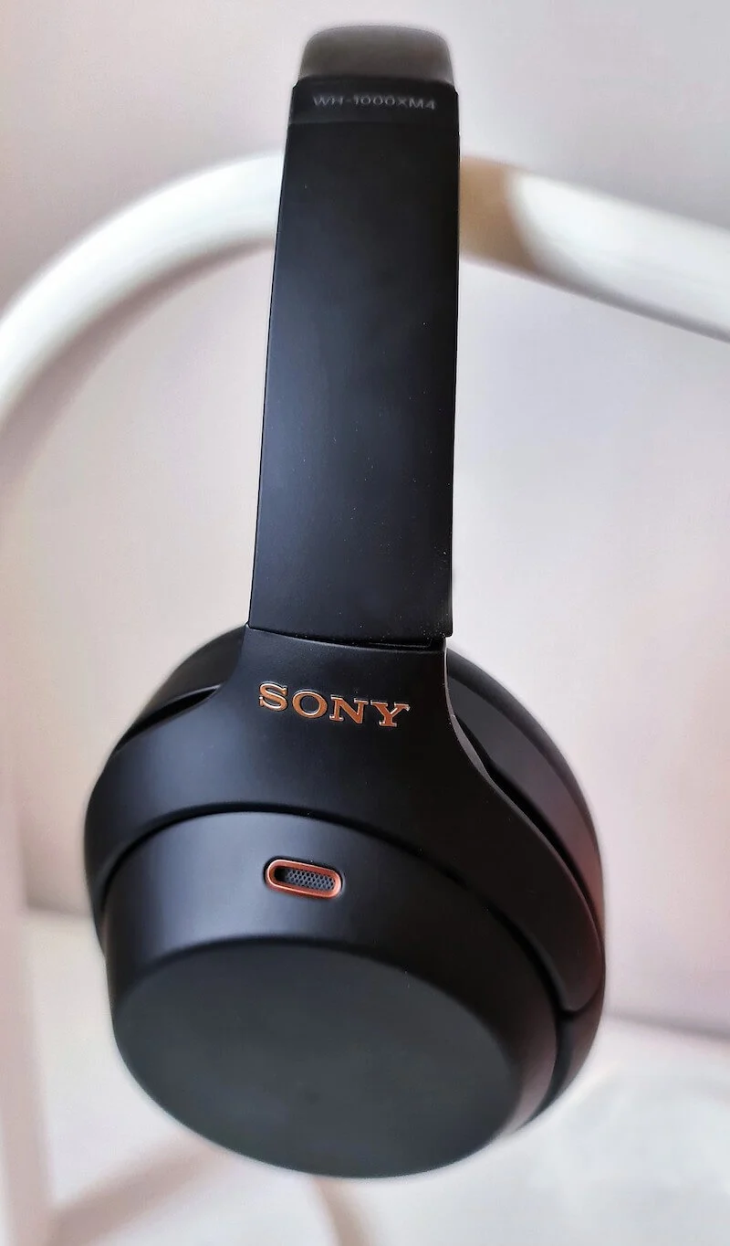 Sony WH-1000XM4