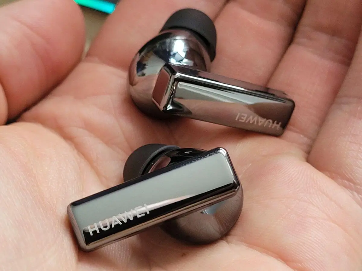 Huawei FreeBuds Pro recenzja testOpis / Foto:
