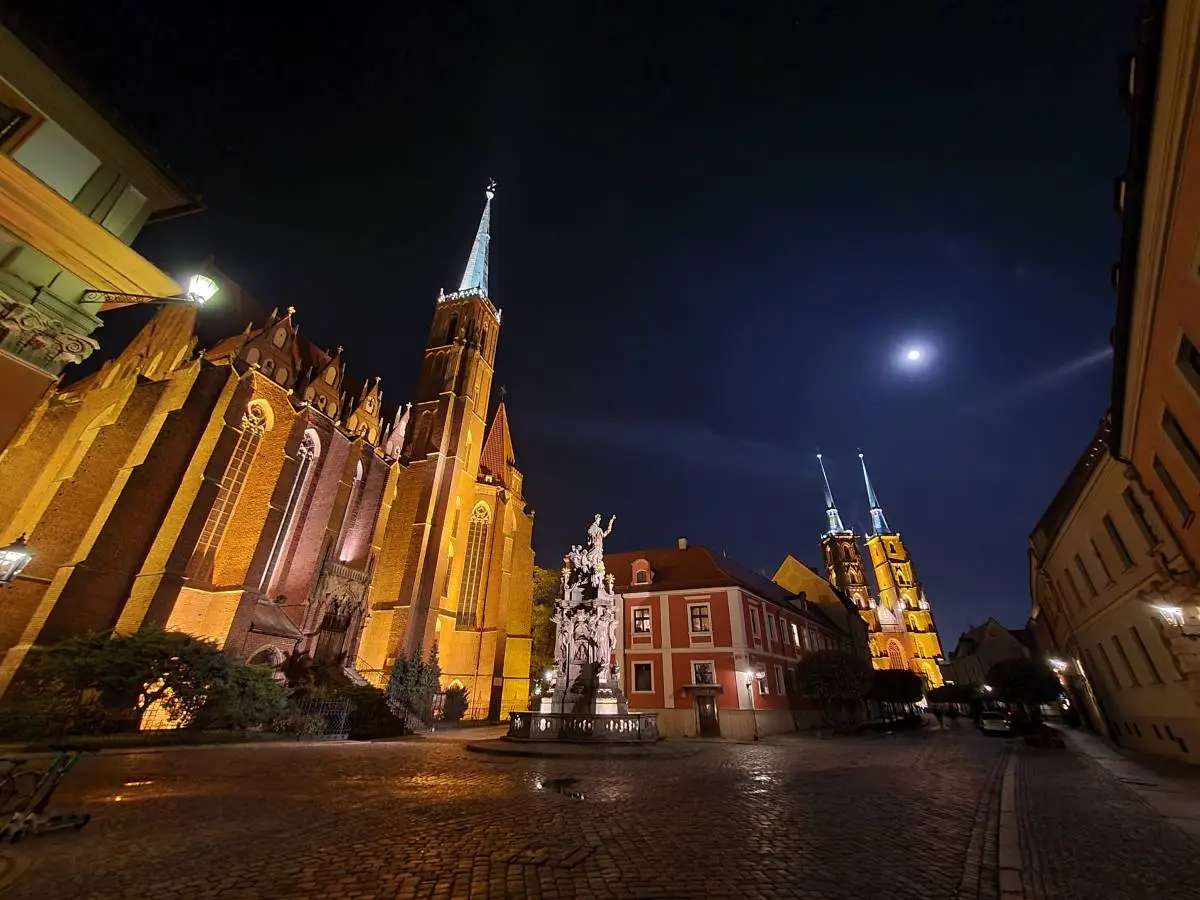 Samsung Galaxy S20 FE recenzja test