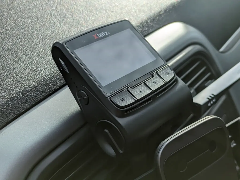 Rejestrator Xblitz S5 Duo 20201122 120332 Sredni