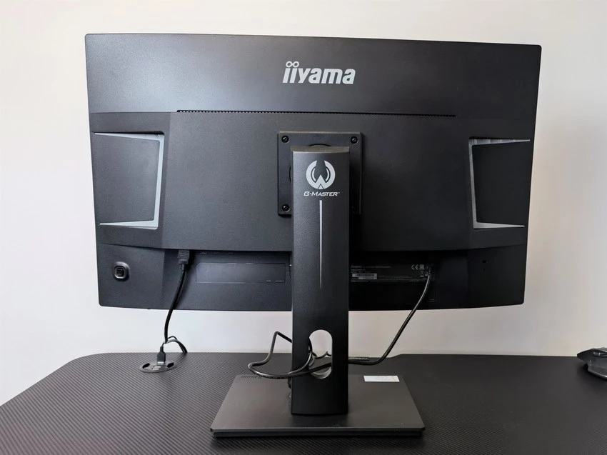 iiyama G-Master 6