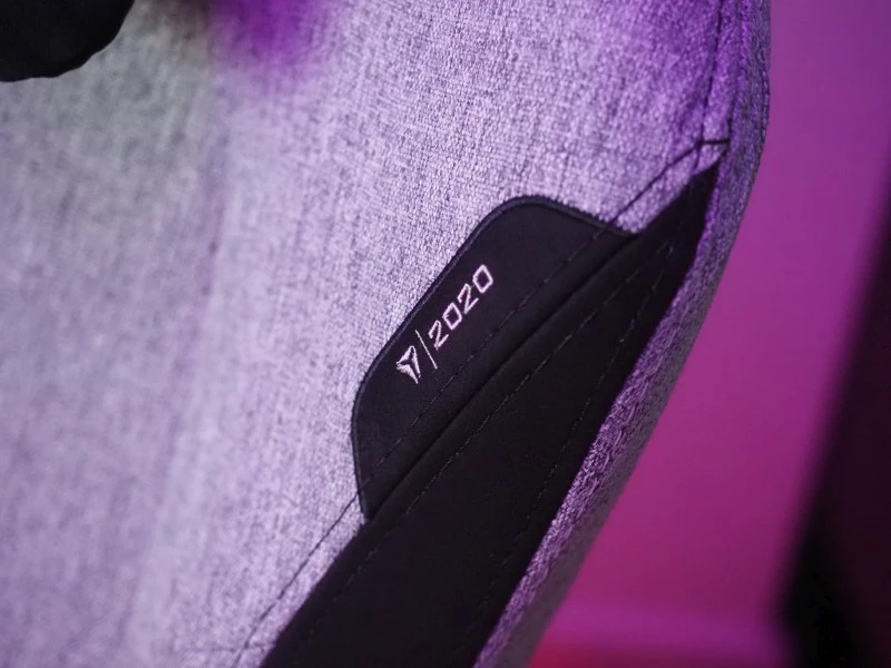 Secretlab Titan 2020 15