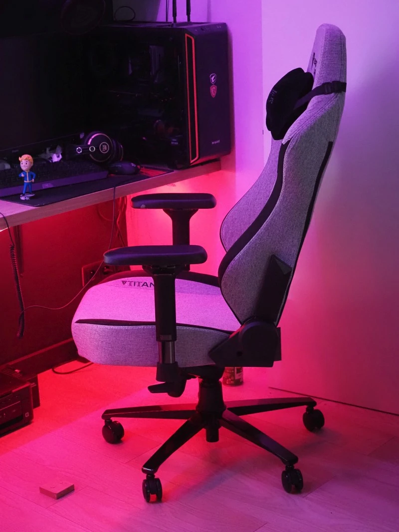 Secretlab Titan 2020 26