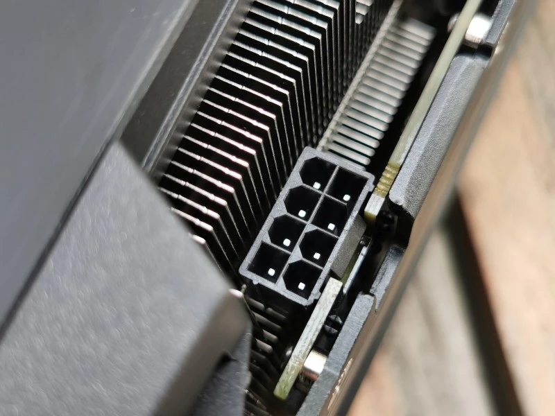 Inno3D RTX 3060 iChill X3 RED 12