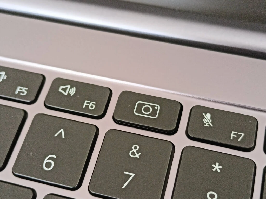 Huawei D16 20210322115742 sredni