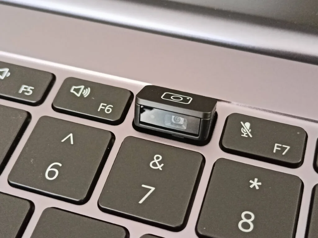 Huawei D16 20210322115747 sredni