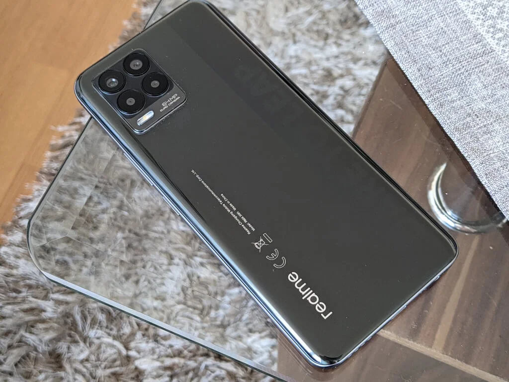 Realme 8 20210331 131921239 sredni 1