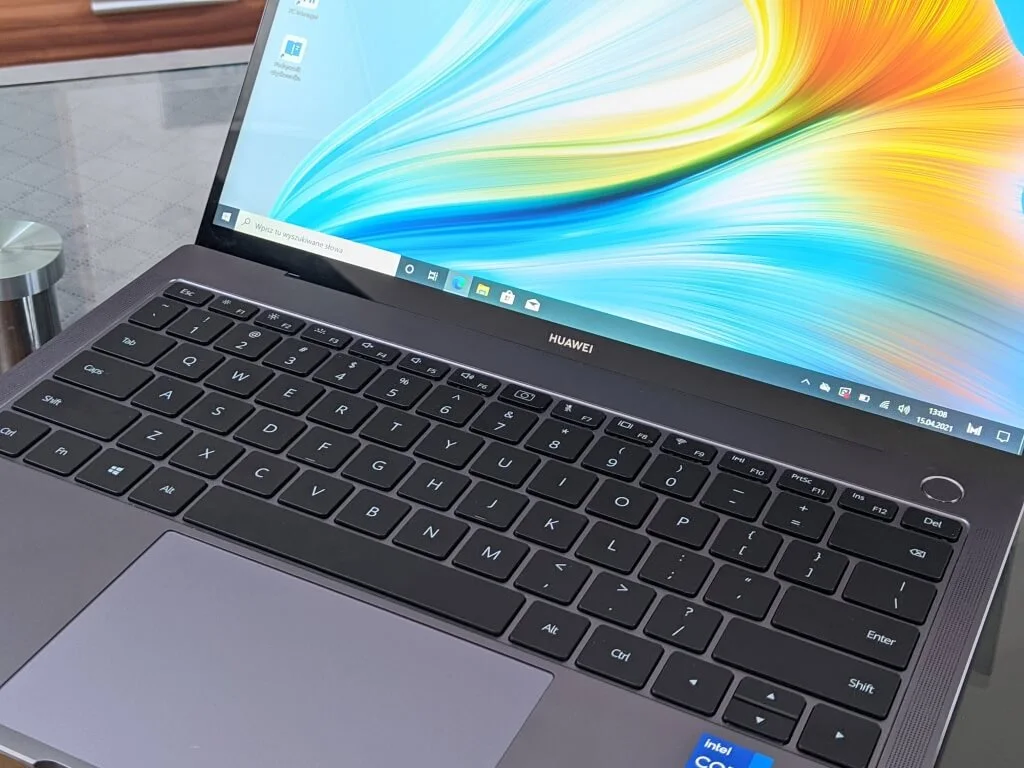 Huawei MateBook Pro X 20210415 110807401 sredni