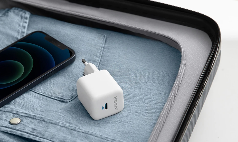 Anker PowerPort III 20W